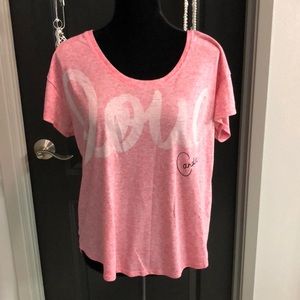 Victoria’s Secret shortsleeved tee